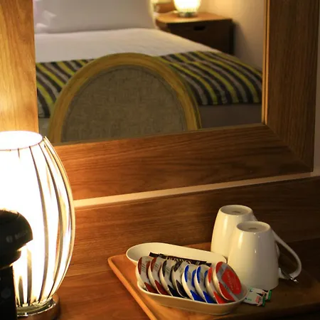 Clody אכסניה *