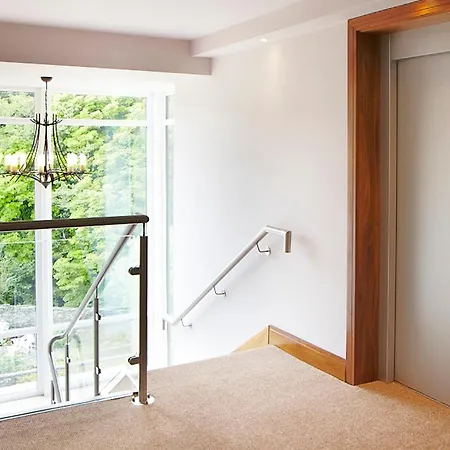 Clody * בנקלודי