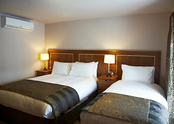 Clody Деревянный коттедж Банклоди