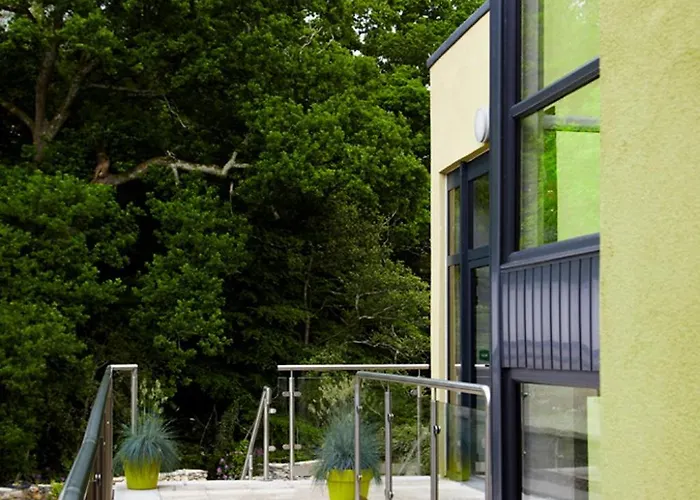 Clody Деревянный коттедж Банклоди